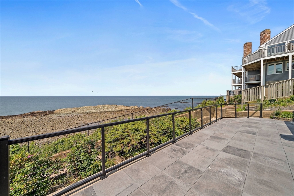 25 Oceanside Drive 25
