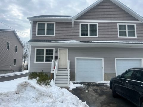 Photo of 51 Everit Ave #B, Framingham, MA 01702 (MLS # 73419413)