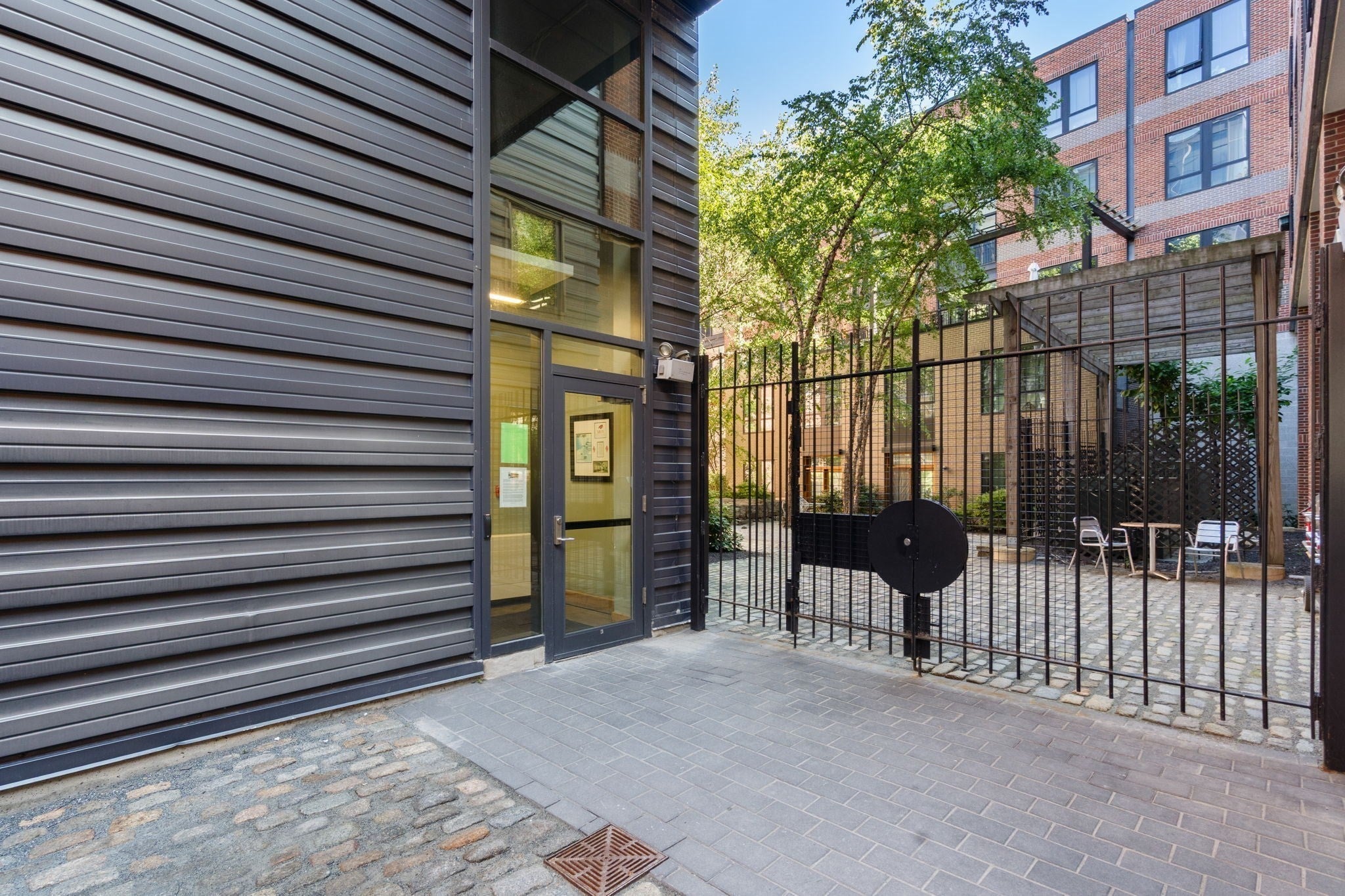 251 Heath St #109, Boston, MA Photo #24