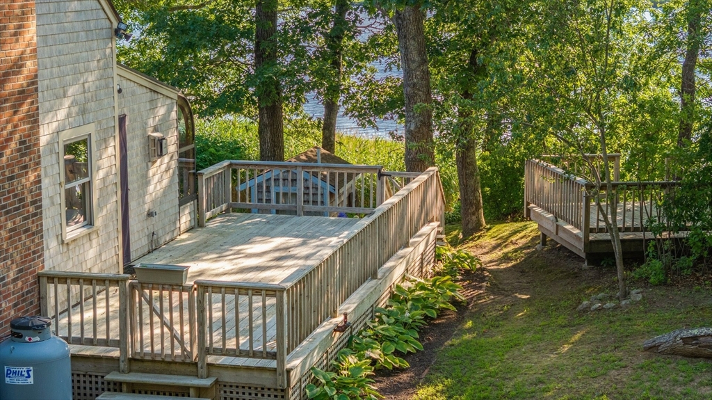 Westport, Massachusetts 02790, United States, 3 Bedrooms Bedrooms, ,2 BathroomsBathrooms,Residential,Active,172269