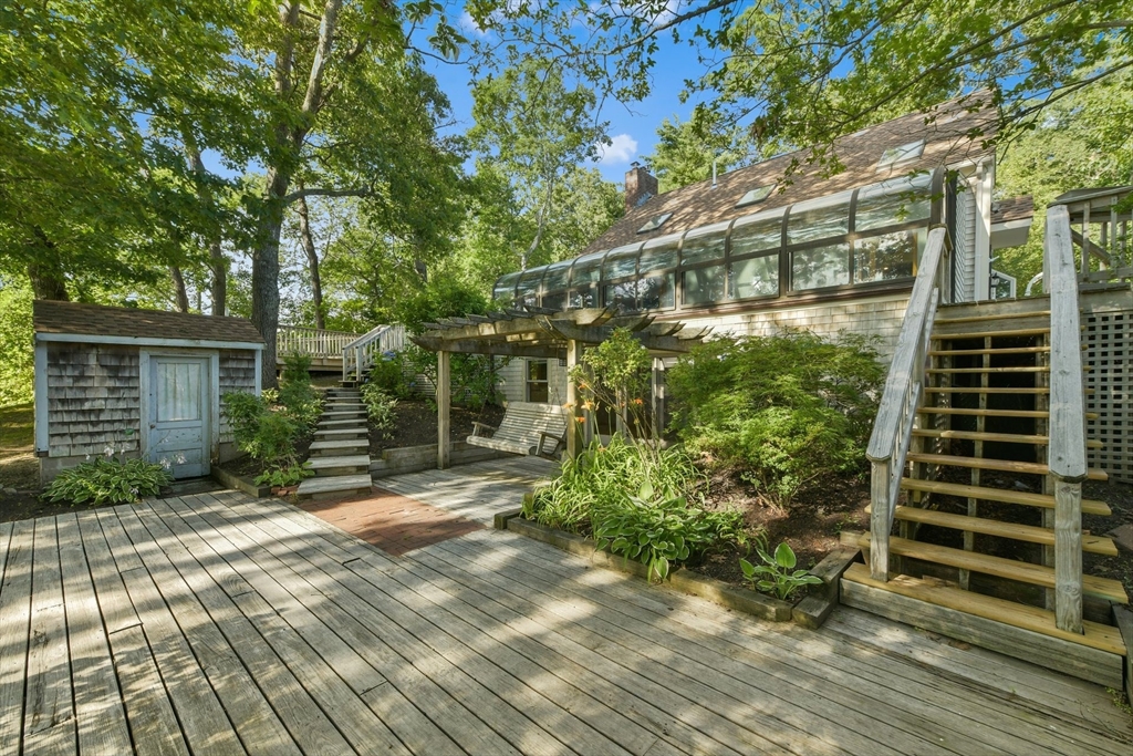 Westport, Massachusetts 02790, United States, 3 Bedrooms Bedrooms, ,2 BathroomsBathrooms,Residential,Active,172269