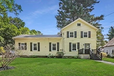 Photo of 29 Bennett Lane, Lancaster, MA 01523 (MLS # 73505848)