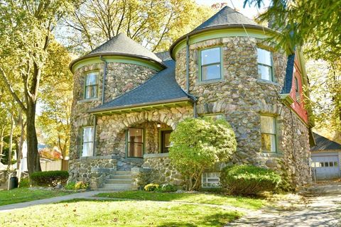 141 Beacon St Boston MA 02136