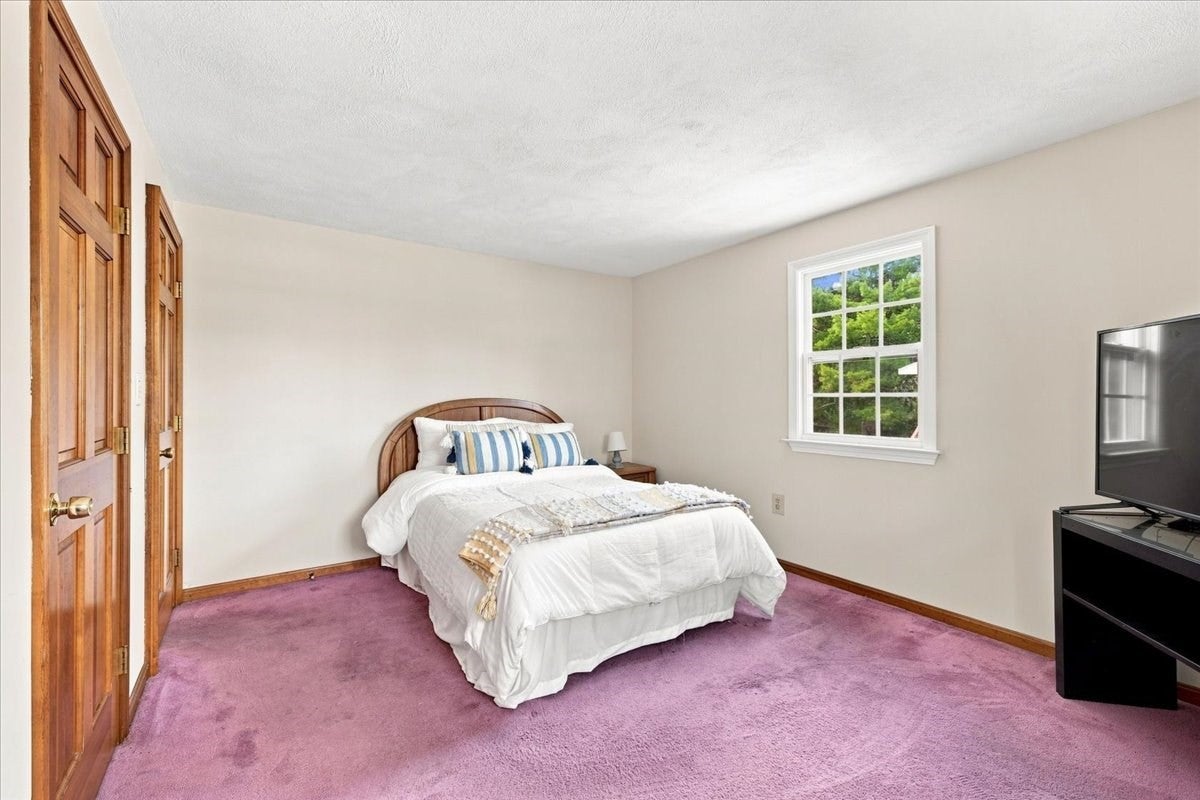 2040 Central St, Stoughton, MA Photo #20