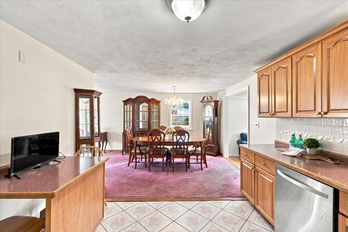 2040 Central St, Stoughton, MA Photo #13
