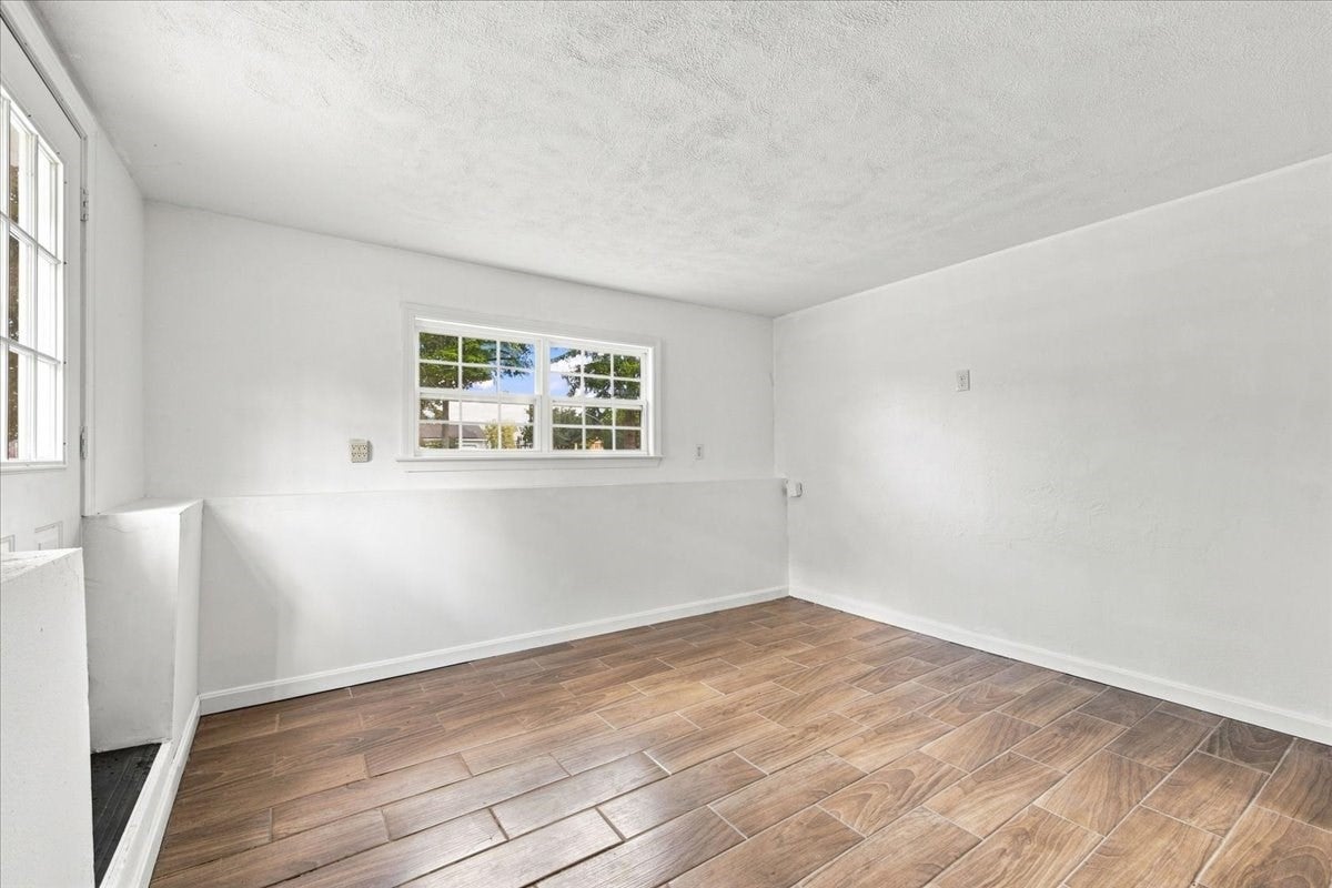 2040 Central St, Stoughton, MA Photo #25