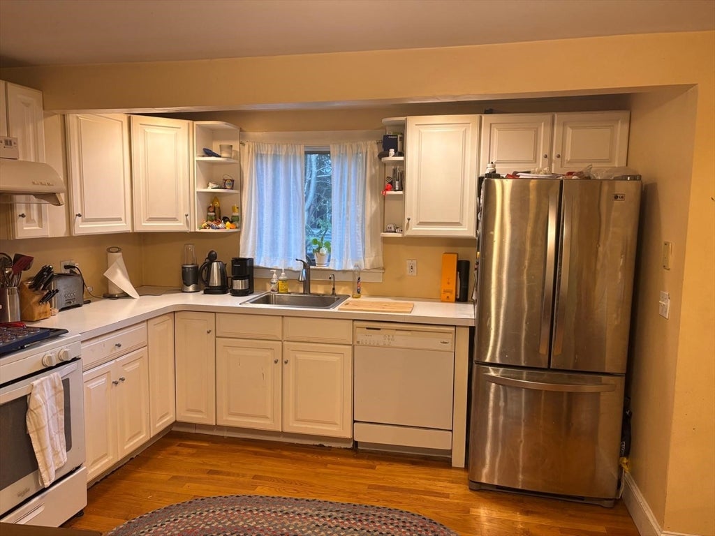 243 Walnut St #243, Wellesley, MA Photo #4