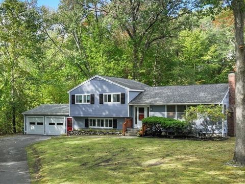 324 Nashoba Rd Concord MA 01742