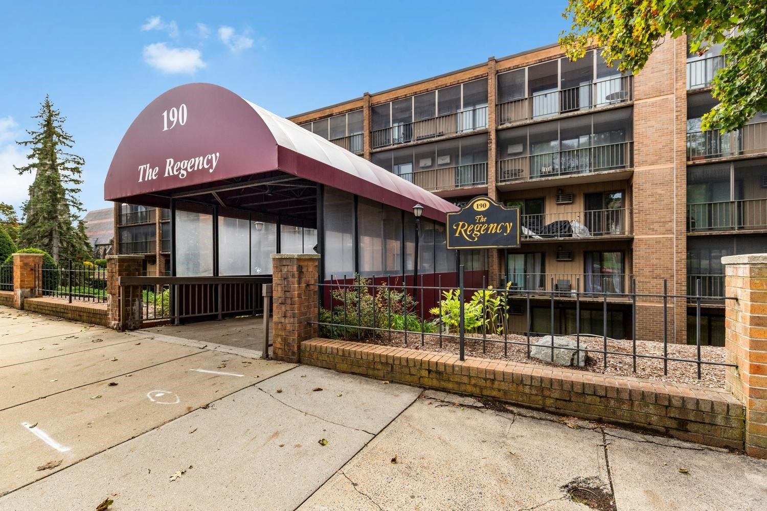 Photo of 190 High St, Medford, MA