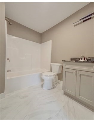 54 Richards St #54, Worcester, MA Photo #6