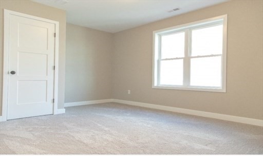 54 Richards St #54, Worcester, MA Photo #15