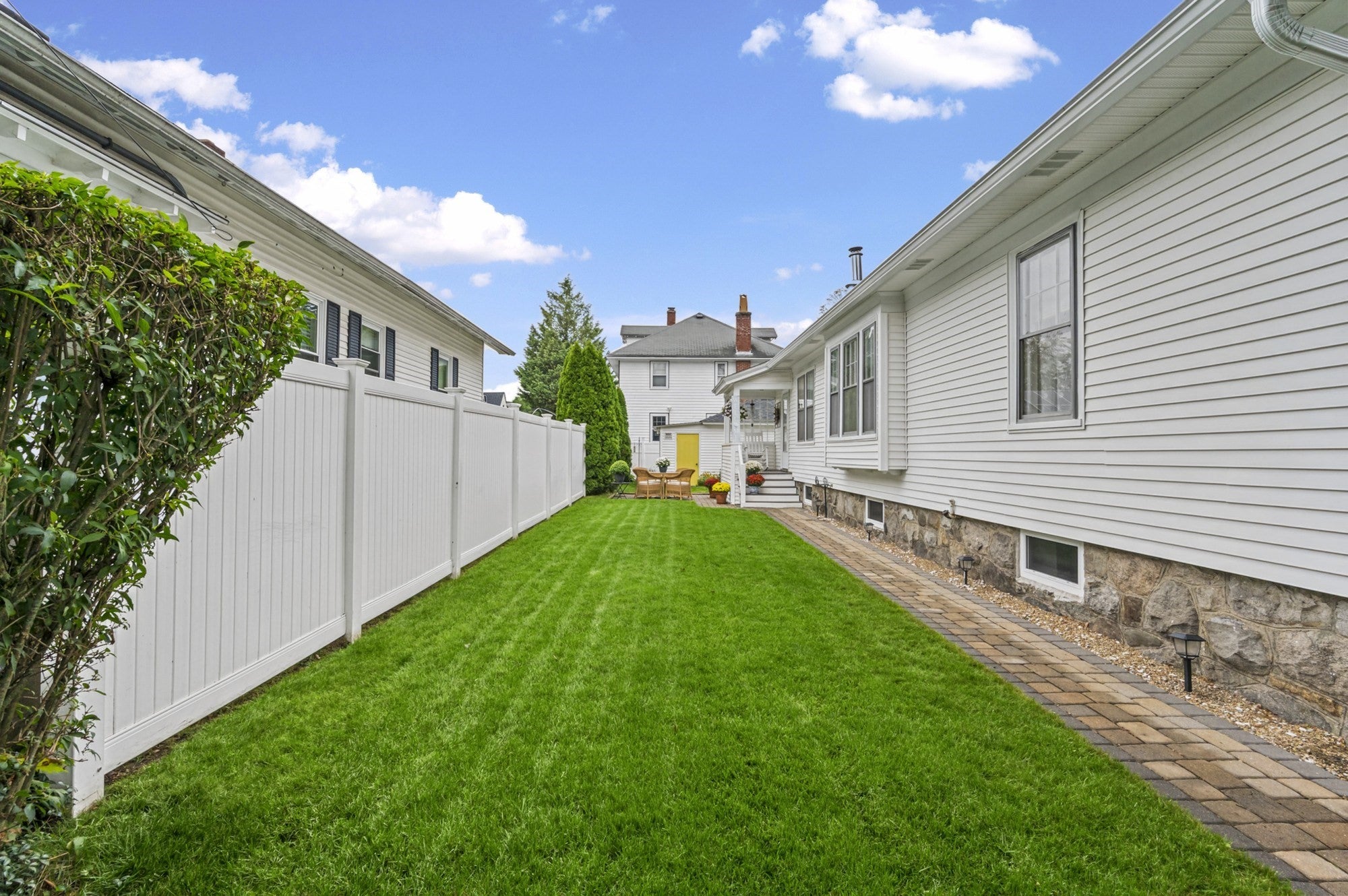 40 Quincy St, Methuen, MA Photo #4