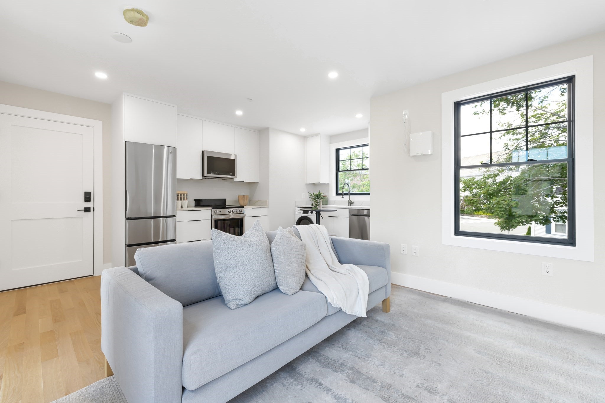 43 Crafts St 2