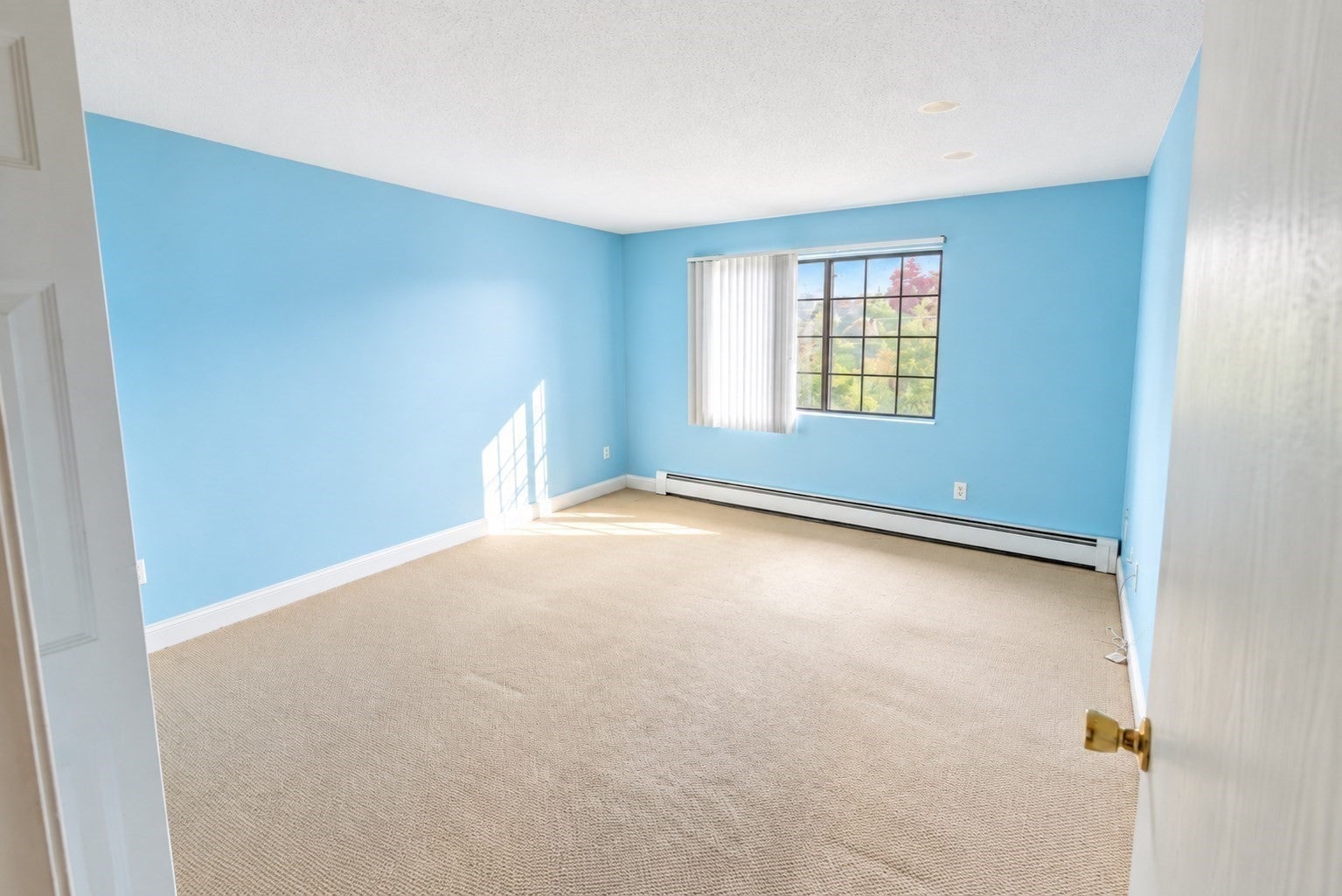 2320 Skyline Dr #18, Lowell, MA, 2320 Skyline Dr #18, Lowell, MA Photo #11