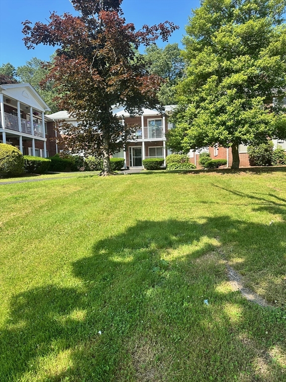 6 Bayberry Dr 4