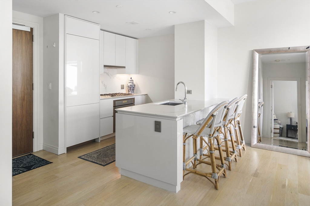 133 Seaport Blvd 520