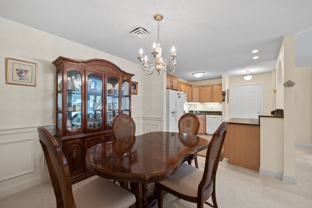 700 Brookside Dr #J, Andover, MA Photo #13
