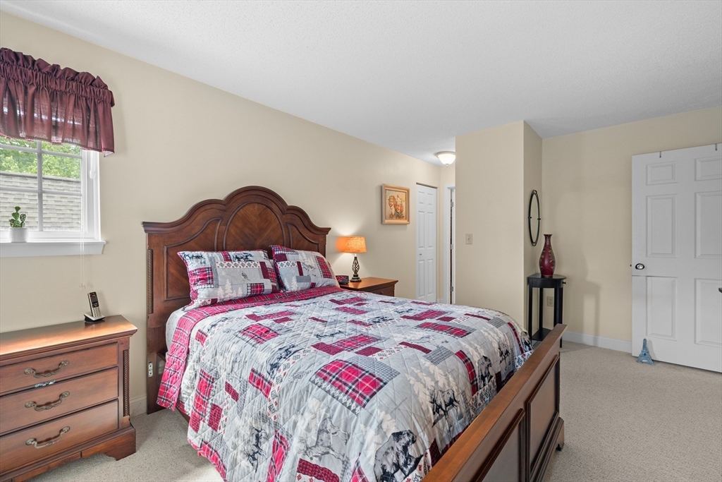 700 Brookside Dr #J, Andover, MA Photo #19