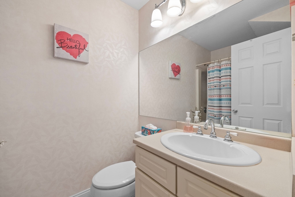 700 Brookside Dr #J, Andover, MA Photo #25