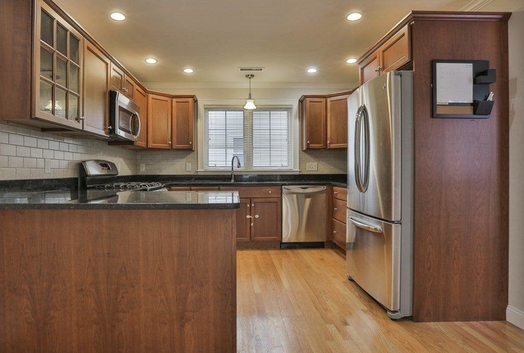 207 Renfrew Street #207, Arlington, MA Photo #7
