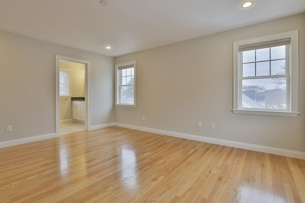 207 Renfrew Street #207, Arlington, MA Photo #9
