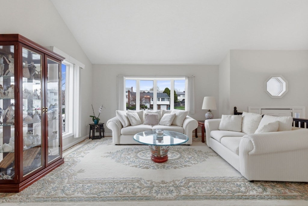 30 Mammola Way, Medford, MA, 30 Mammola Way, Medford, MA Photo #14