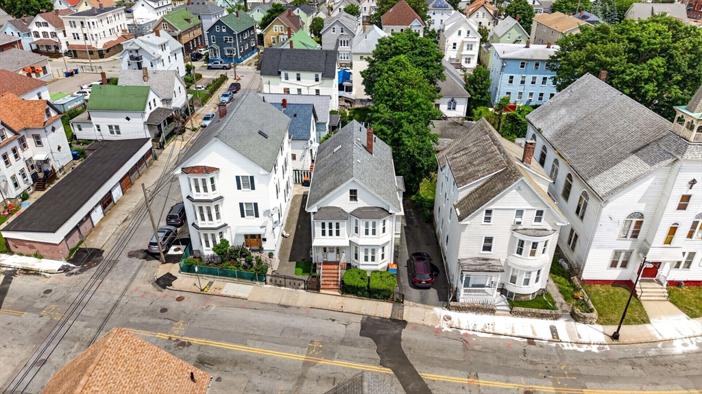 184 County St