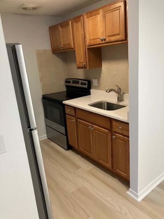346 Lincoln St 14