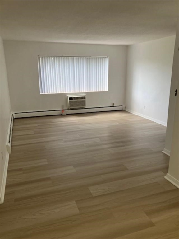346 Lincoln St 14