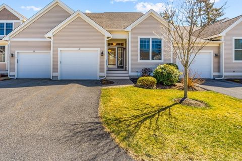 22 Grey Hawk Dr 22 Mashpee MA 02649