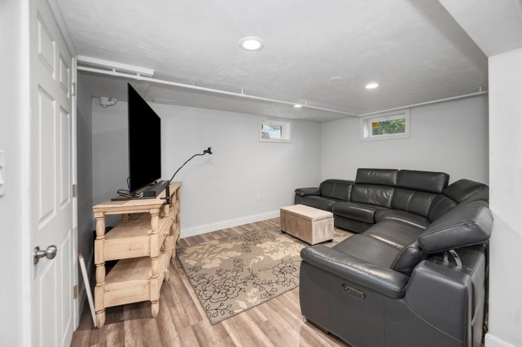 214 Mechanic St, Foxboro, MA, 214 Mechanic St, Foxboro, MA Photo #19