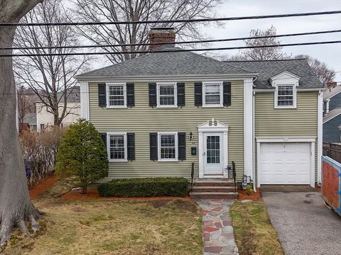32 Colonial Drive Arlington MA 02474