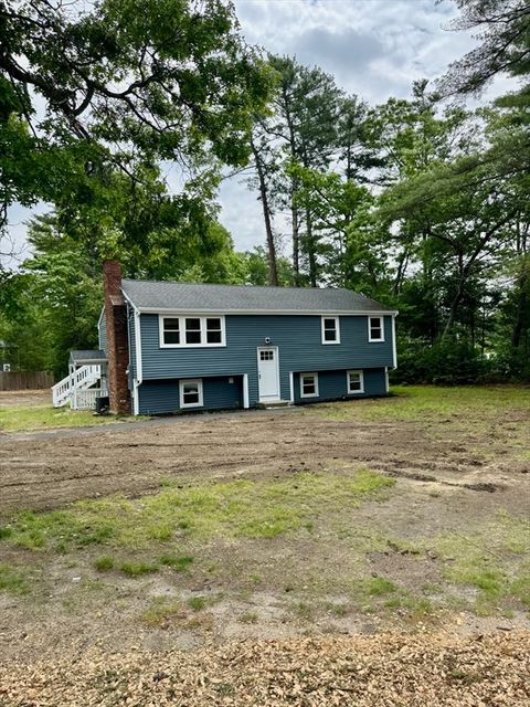 23 Pope St Carver MA 02330