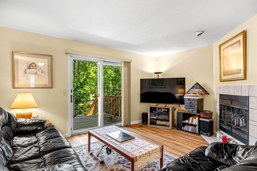 61 Abbey Memorial Dr #108, Chicopee, MA Photo #8