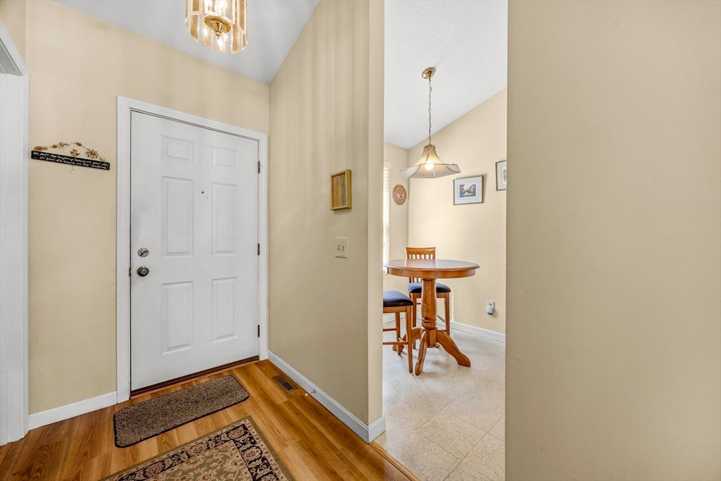 61 Abbey Memorial Dr 108