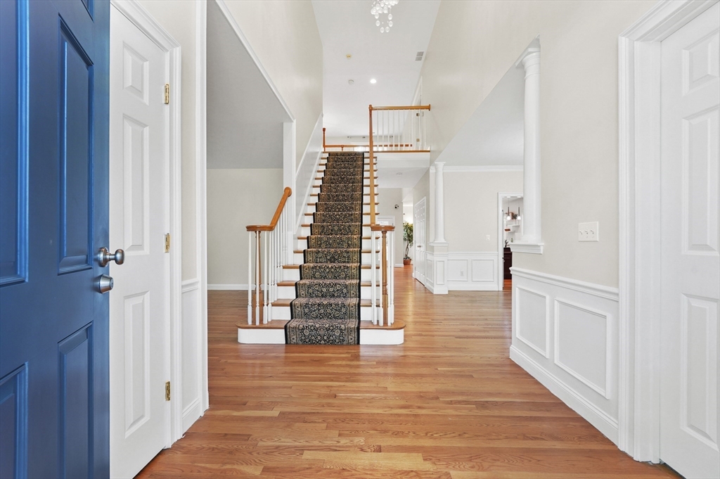 118 Colonial Ridge Dr