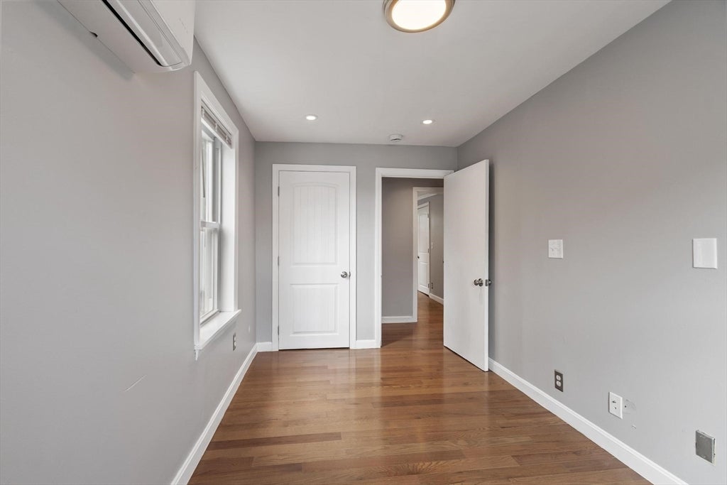 5 Mulberry St, Haverhill, MA, 5 Mulberry St, Haverhill, MA Photo #9