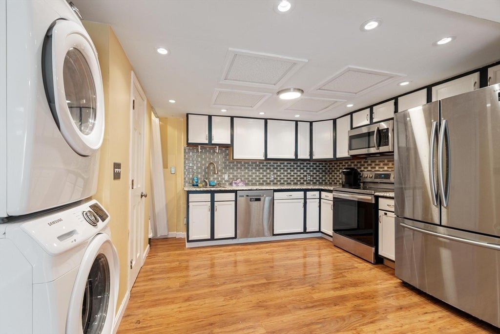5 Mulberry St