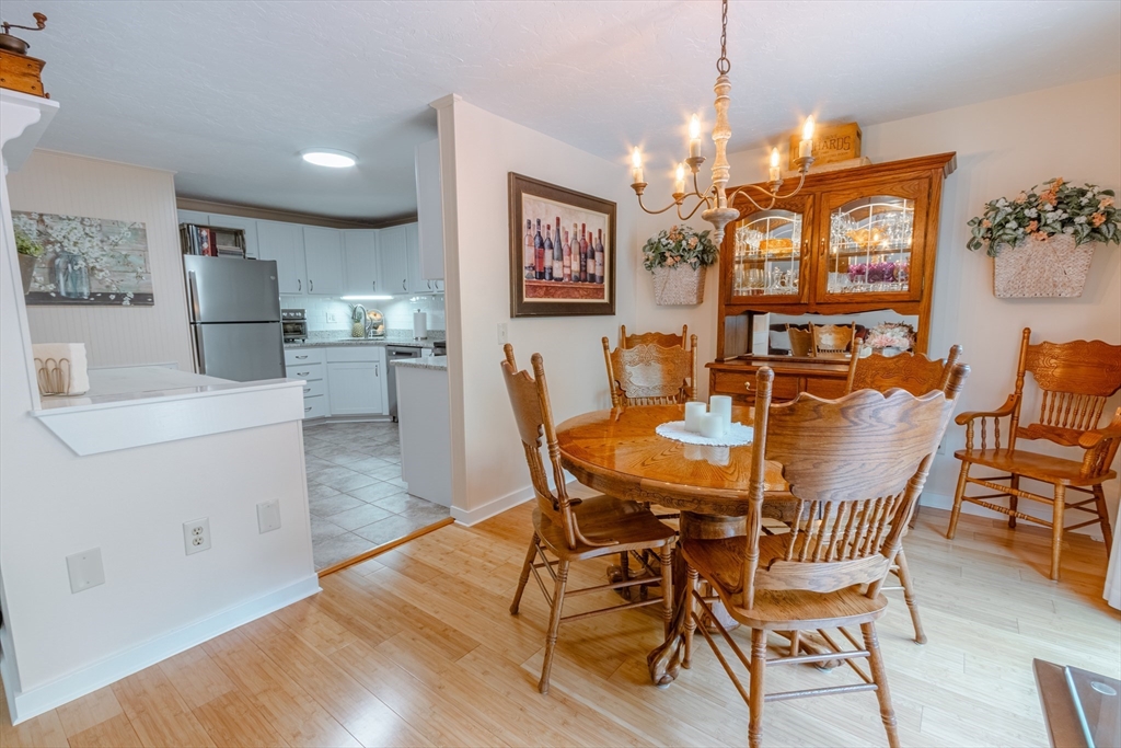 6 Victoria Dr 2