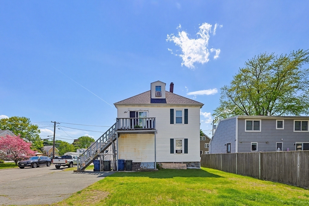 66 Lawrence St
