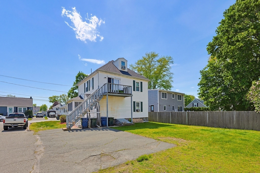 66 Lawrence St