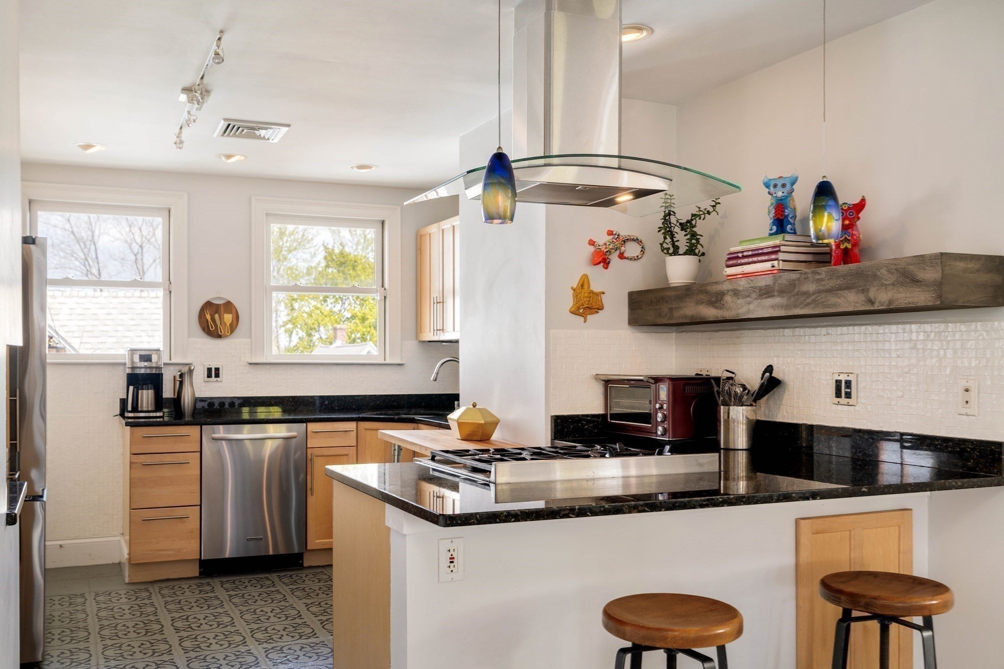 60 Dracut Street #5, Boston, MA Photo #2