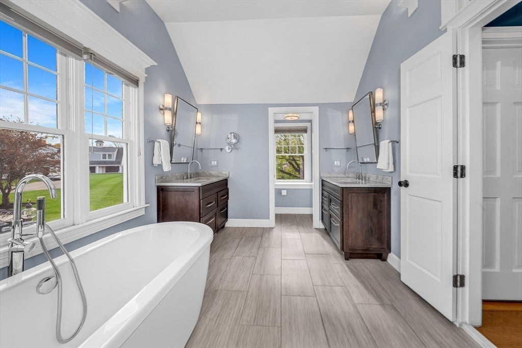 18 Ocean Ave, Newburyport, MA Photo #25