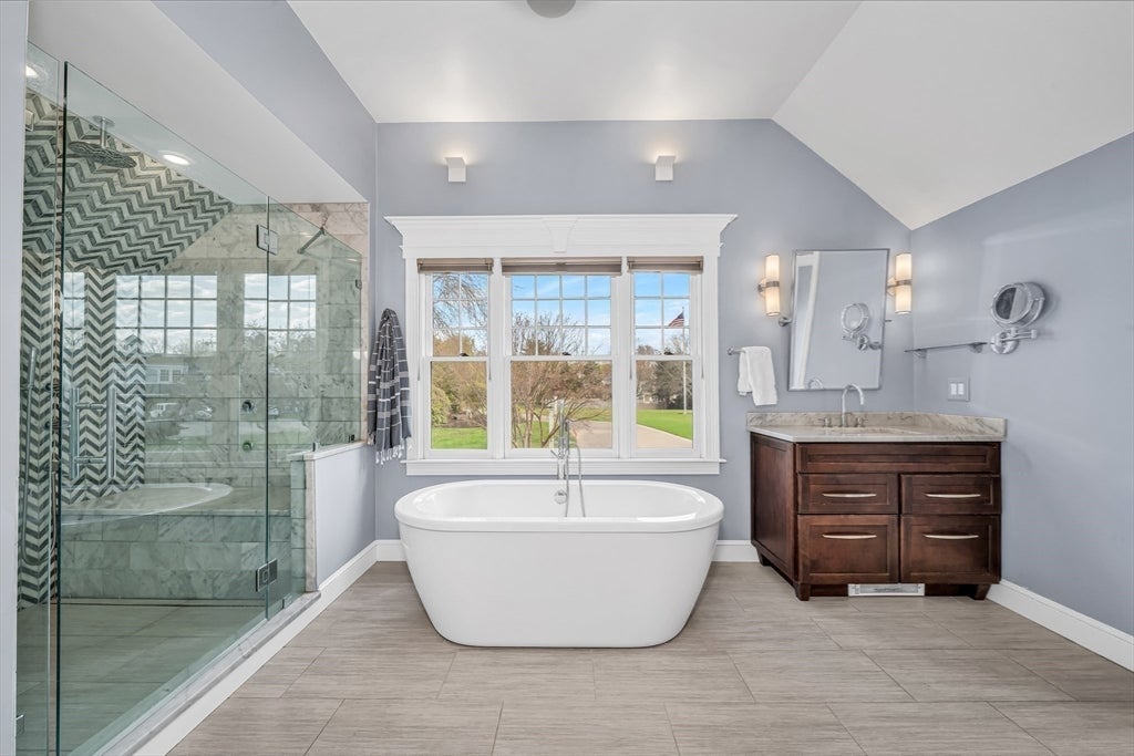 18 Ocean Ave, Newburyport, MA Photo #23