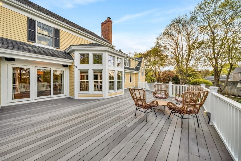 18 Ocean Ave, Newburyport, MA Photo #33