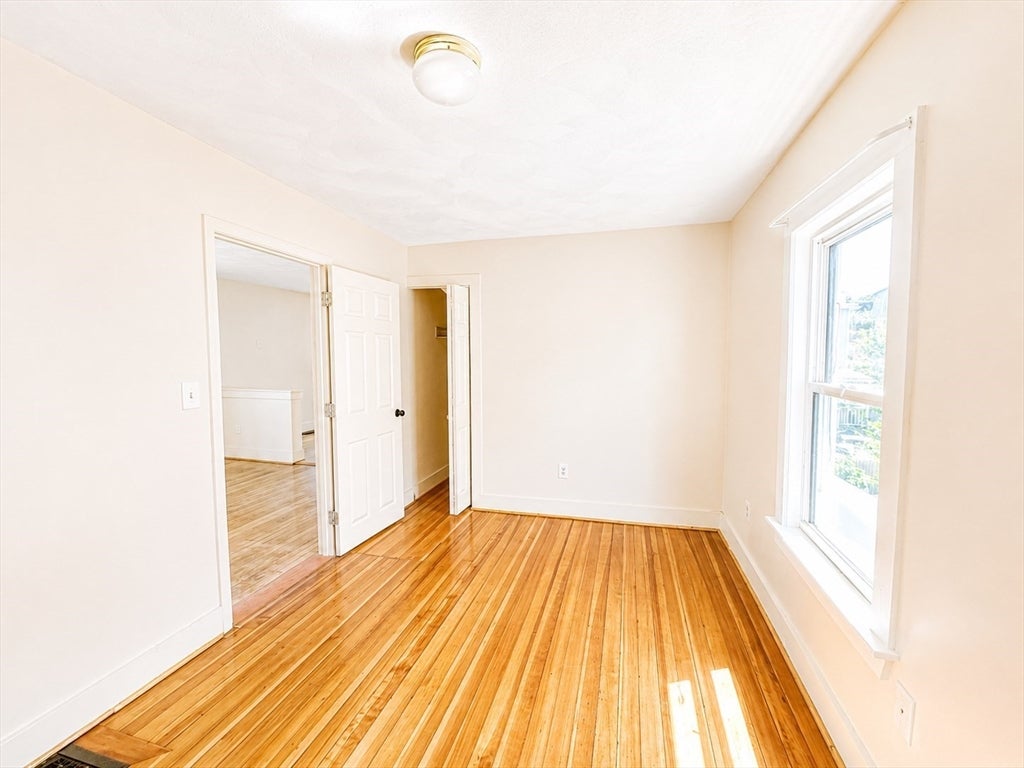 10 Valley Ave, Lynn, MA Photo #26