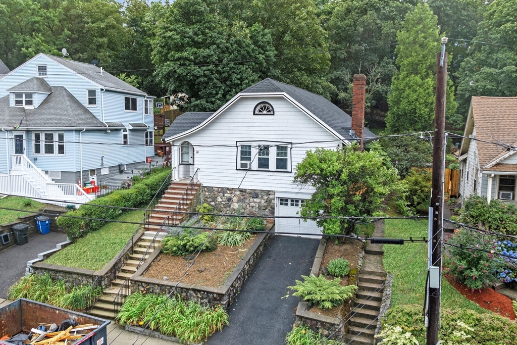 74 Prescott Ave