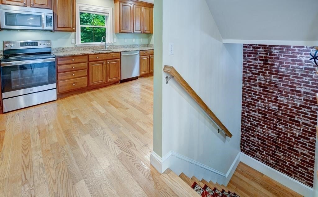 8 High St #F2, Acton, MA, 8 High St #F2, Acton, MA Photo #6