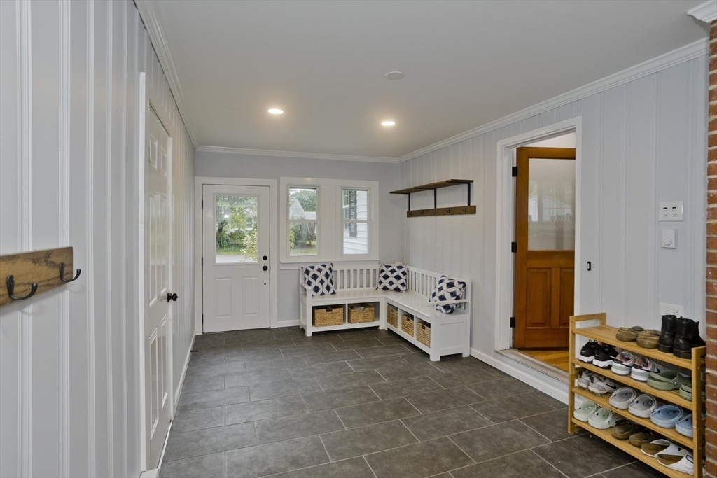 213 Spring Grove Ave
