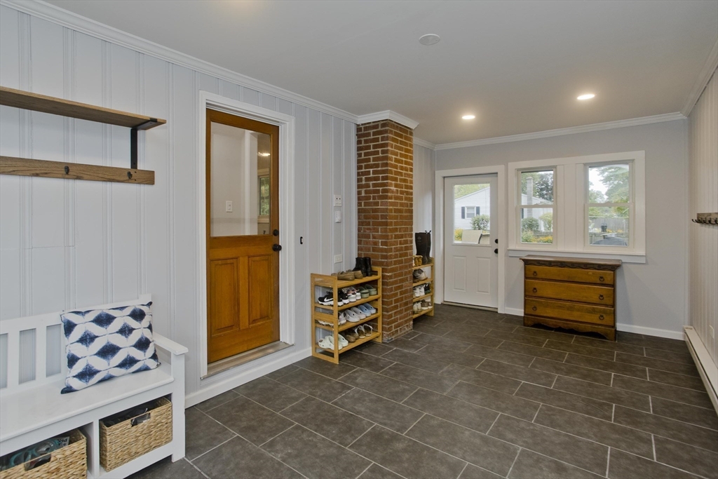213 Spring Grove Ave